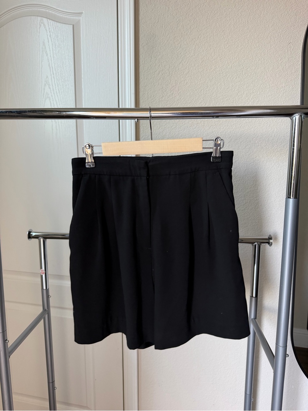 H&M Black shorts
